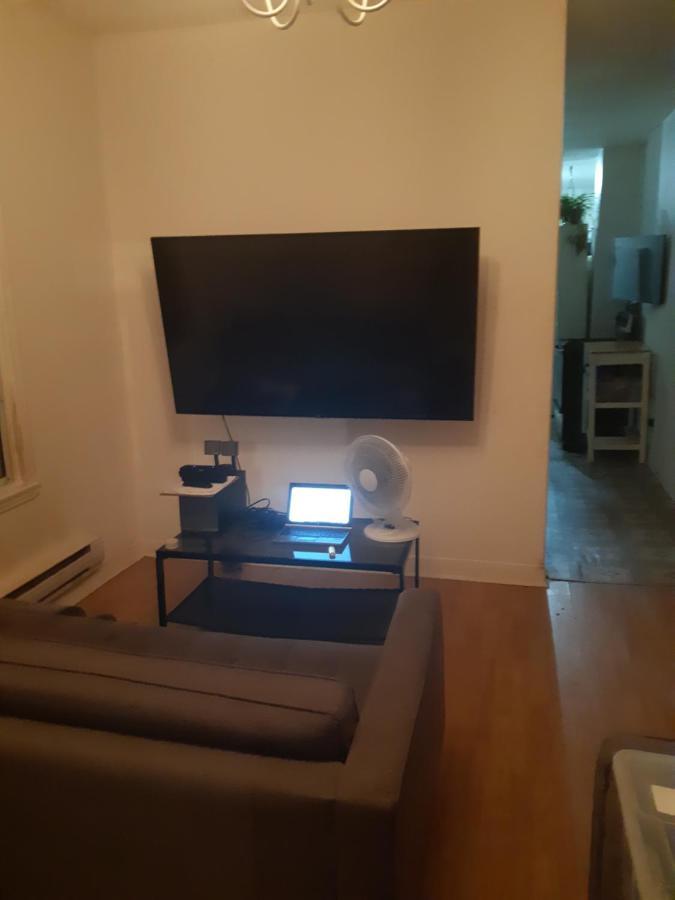 Check-In 1Pm To 11Pm II Room B Montreal Exterior foto